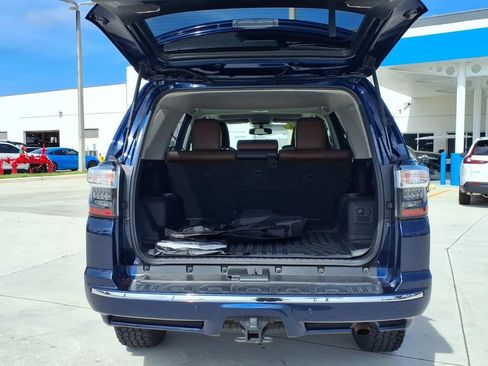 Used 2016 Toyota 4Runner Limited AWD/4WD image 20