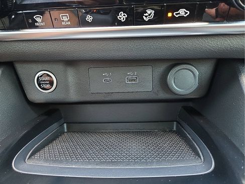 Used 2023 Nissan Rogue SV AWD/4WD image 20
