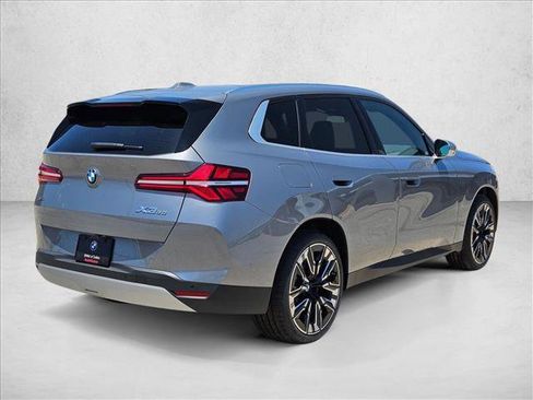 Certified 2025 BMW X3 xDrive30i w/ Premium Package image 2