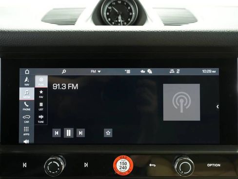 New 2026 Porsche Macan image 18