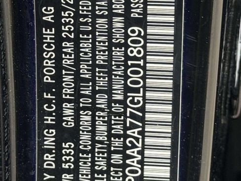 Used 2016 Porsche Panamera 4 Edition image 37