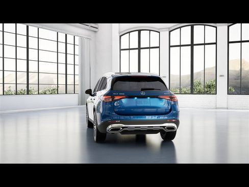 Certified 2026 Mercedes-Benz GLC 300 4MATIC image 21