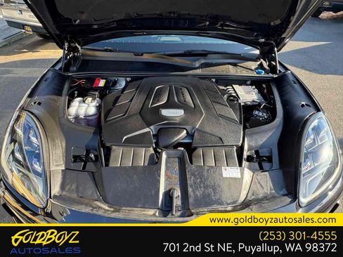 Used 2020 Porsche Cayenne AWD/4WD image 33