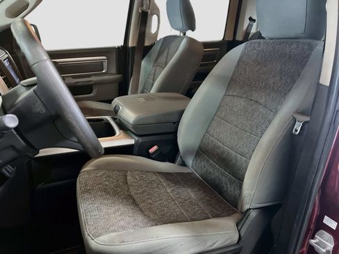 Used 2019 RAM 1500 Warlock AWD/4WD image 19