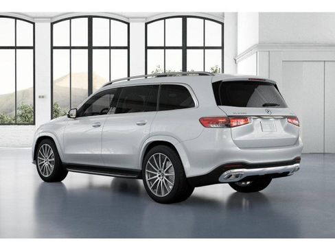 Certified 2025 Mercedes-Benz GLS 580 4MATIC image 28