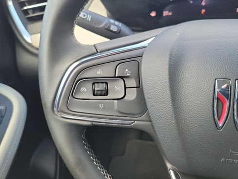 Used 2024 Buick Encore GX Preferred FWD image 18