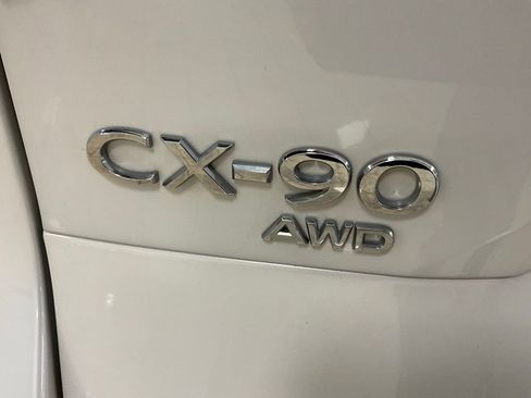 Used 2024 MAZDA CX-90 3.3 Turbo w/ Preferred Plus AWD/4WD image 24