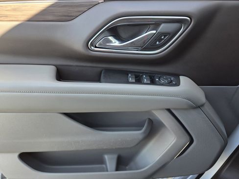 Used 2023 Chevrolet Tahoe LS image 34