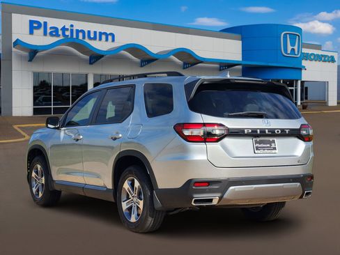 New 2026 Honda Pilot EX-L image 5