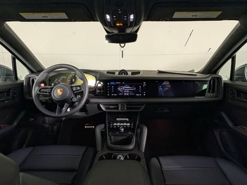 New 2026 Porsche Cayenne GTS image 20
