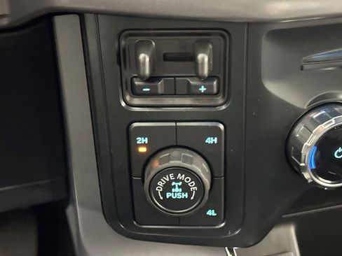 Used 2025 Ford F150 XLT w/ Equipment Group 302A MID image 27