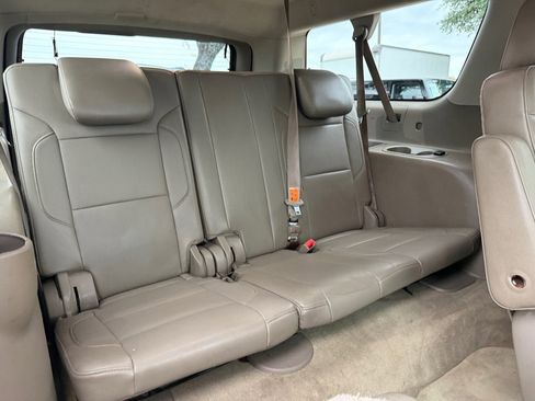 Used 2016 Chevrolet Suburban LTZ AWD/4WD image 18
