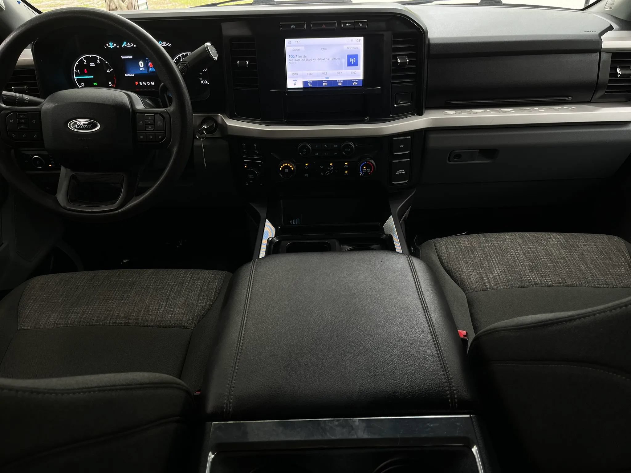 Used 2023 Ford F250 XLT w/ FX4 Off-Road Package AWD/4WD image 22