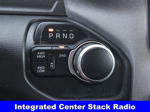 Used 2024 RAM 2500 Tradesman w/ Chrome Appearance Group image 17