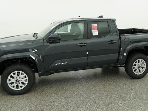 New 2026 Toyota Tacoma SR5 RWD image 5