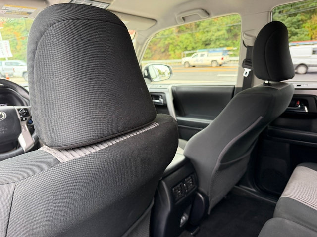 Certified 2021 Toyota 4Runner SR5 AWD/4WD image 18
