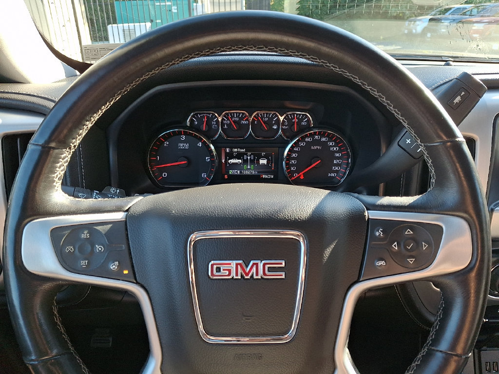Used 2015 GMC Sierra 1500 SLT w/ SLT Preferred Package AWD/4WD image 19