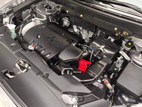 Used 2019 Mitsubishi Outlander Sport GT FWD image 32