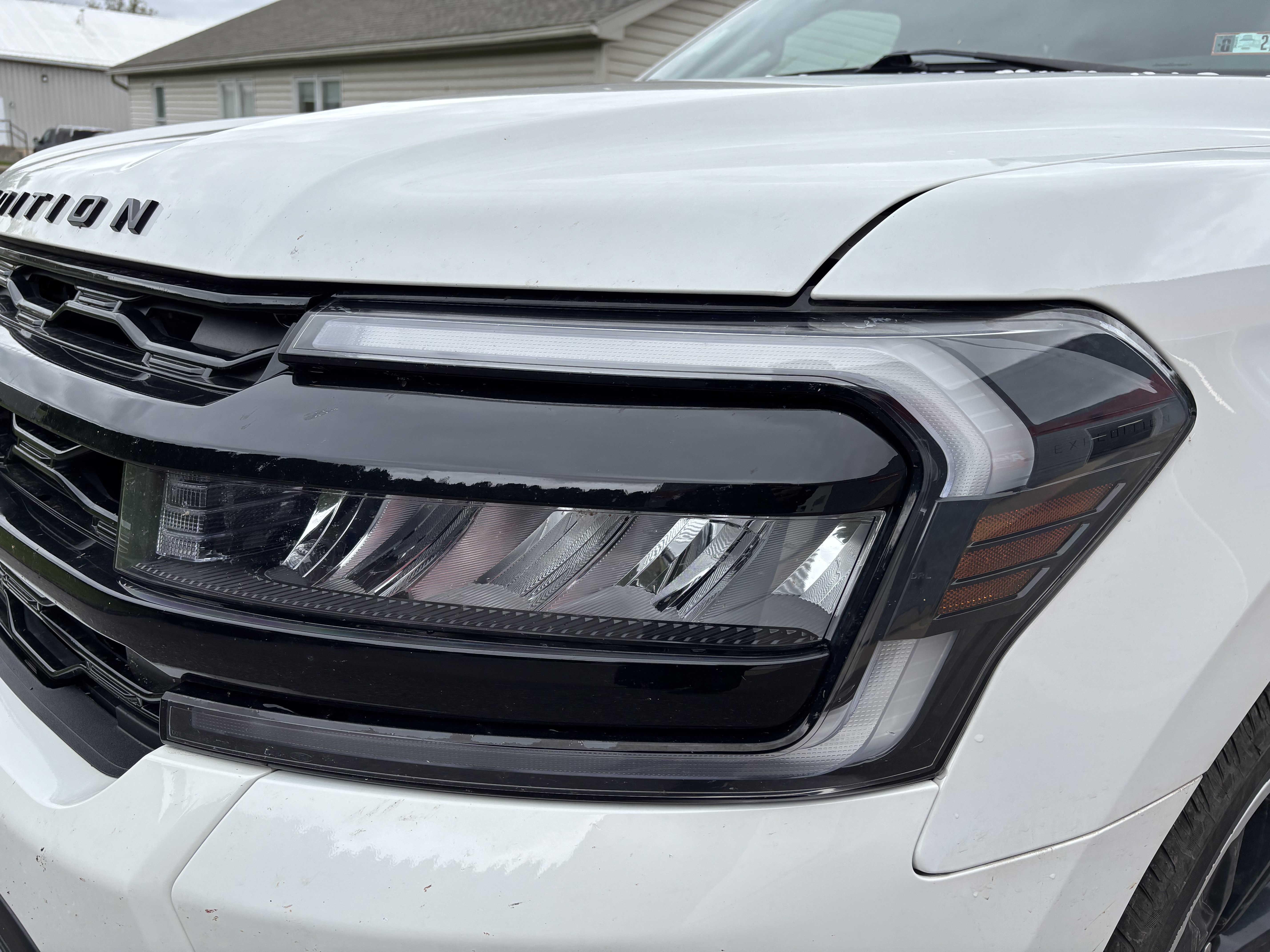 Used 2023 Ford Expedition Limited AWD/4WD image 9