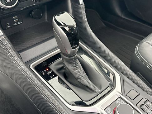 Used 2022 Subaru Forester Touring image 17