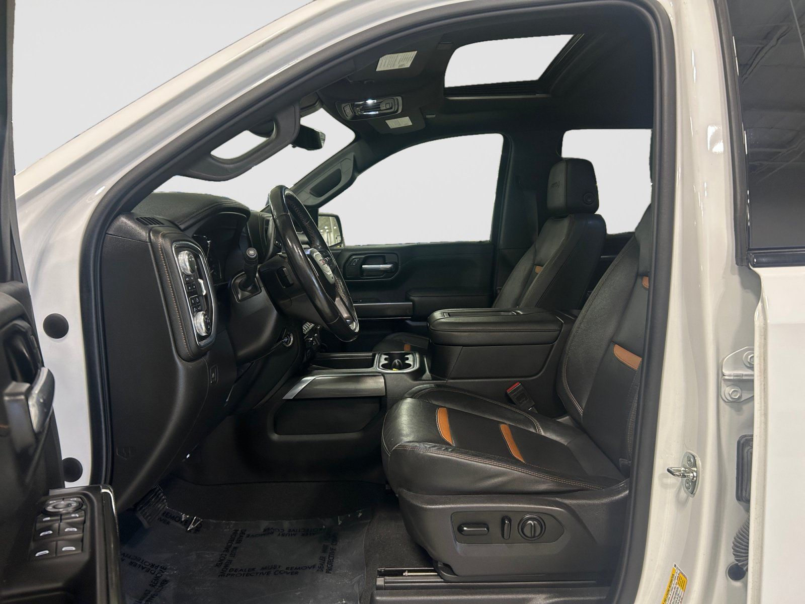 Used 2021 GMC Sierra 1500 AT4 w/ AT4 Value Package AWD/4WD image 11