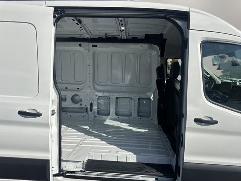 New 2026 Ford Transit 250 148 Medium Roof image 6