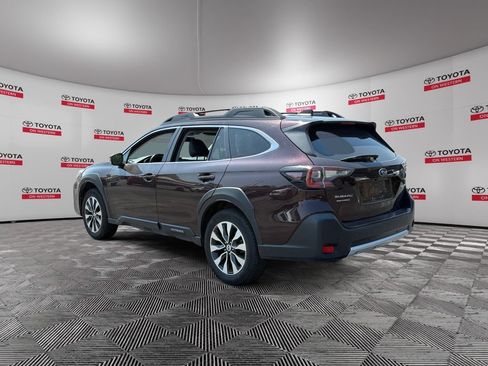 Used 2024 Subaru Outback Limited AWD/4WD image 7