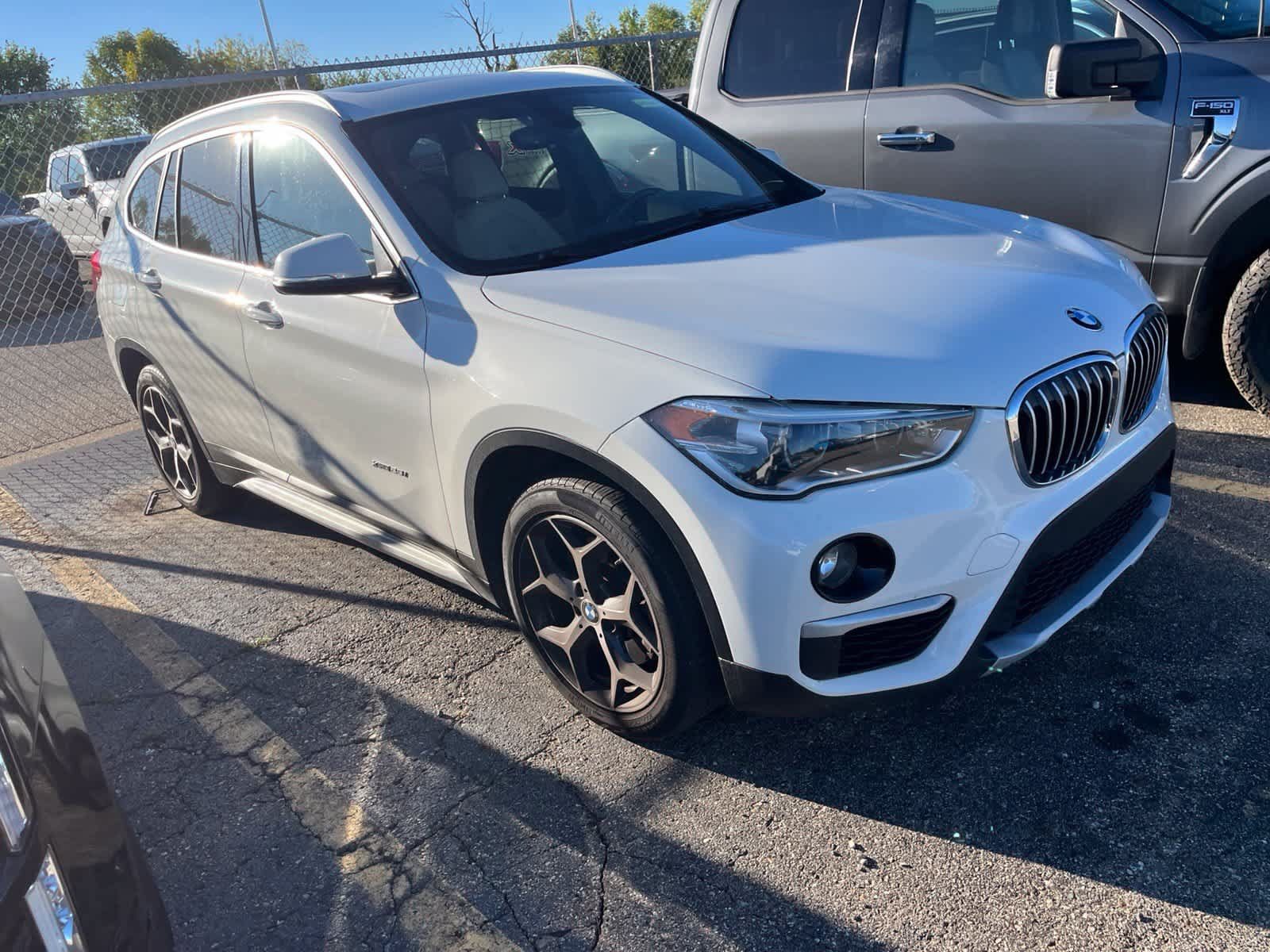 Used 2017 BMW X1 xDrive28i AWD/4WD image 18