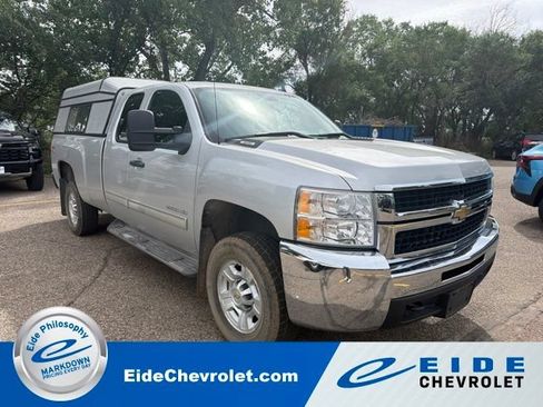 Used 2010 Chevrolet Silverado 2500 LT w/ Interior Plus Package AWD/4WD image 1
