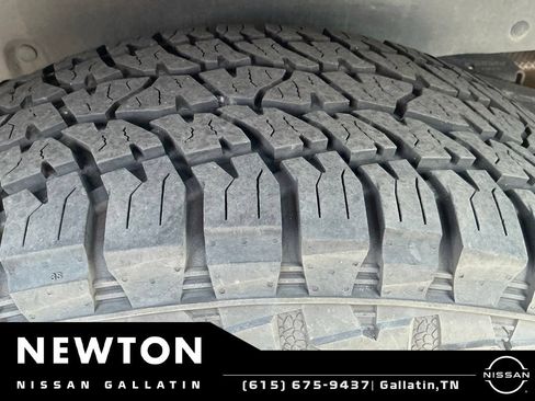 Used 2016 Jeep Wrangler Unlimited Sahara AWD/4WD image 23