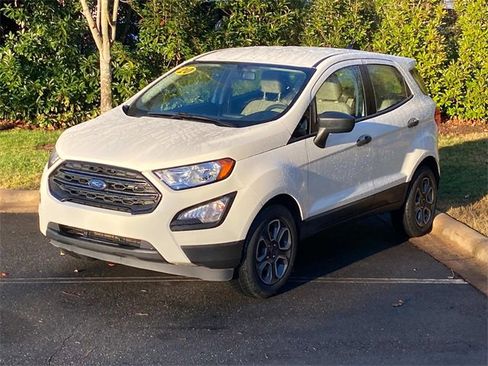 Used 2020 Ford EcoSport S image 3