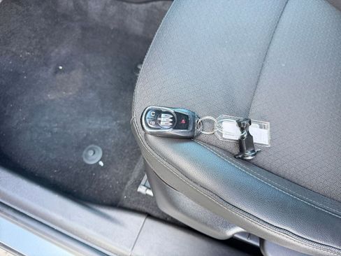 Used 2025 Buick Encore GX Preferred image 21