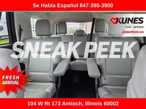 Used 2025 Ford Expedition Active AWD/4WD image 17