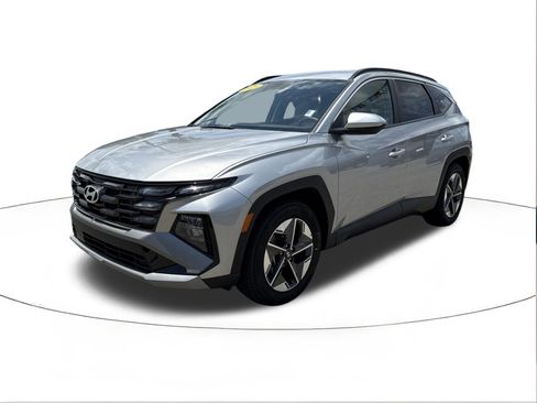 Used 2025 Hyundai Tucson SEL FWD image 7