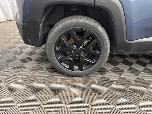 Used 2022 Jeep Renegade Altitude w/ Convenience Group AWD/4WD image 28