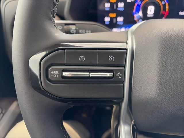 New 2026 Chevrolet Colorado W/T w/ WT Custom Package AWD/4WD image 14