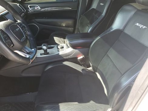 Used 2015 Jeep Grand Cherokee SRT w/ Luxury Group II AWD/4WD image 15