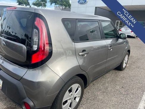 Used 2016 Kia Soul FWD image 3
