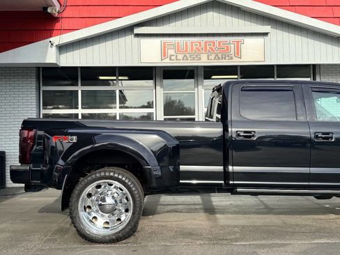 Used 2019 Ford F450 Lariat w/ Lariat Ultimate Package image 11