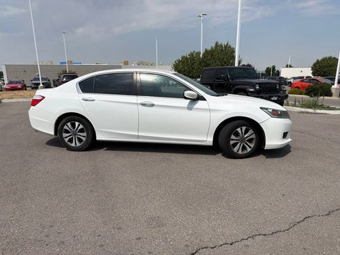 Used 2015 Honda Accord LX image 4