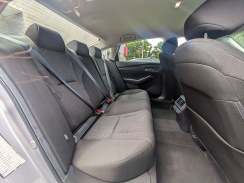 Used 2025 Honda Accord LX image 29