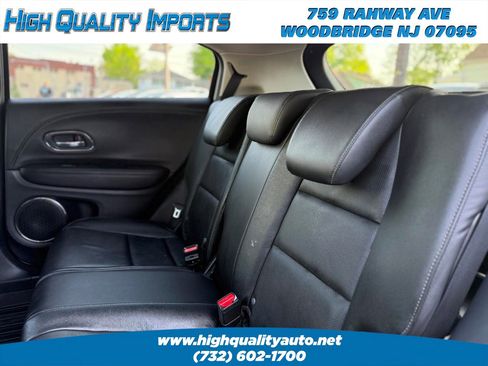 Used 2021 Honda HR-V EX-L image 46