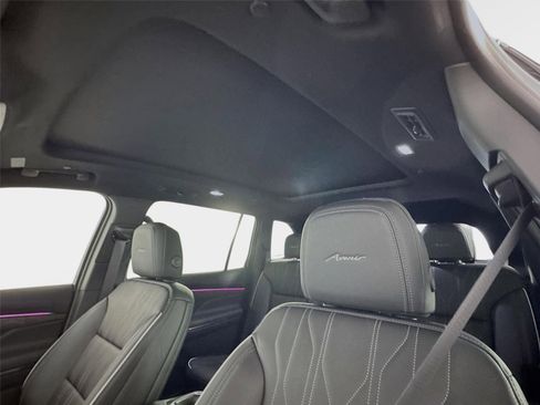 New 2026 Buick Enclave Avenir FWD image 14