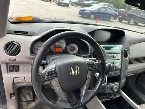 Used 2011 Honda Pilot Touring image 7