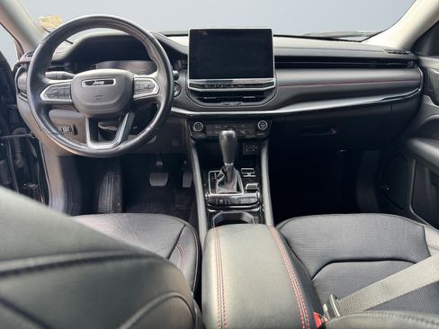 Used 2022 Jeep Compass Trailhawk w/ Trailhawk Elite Group image 11