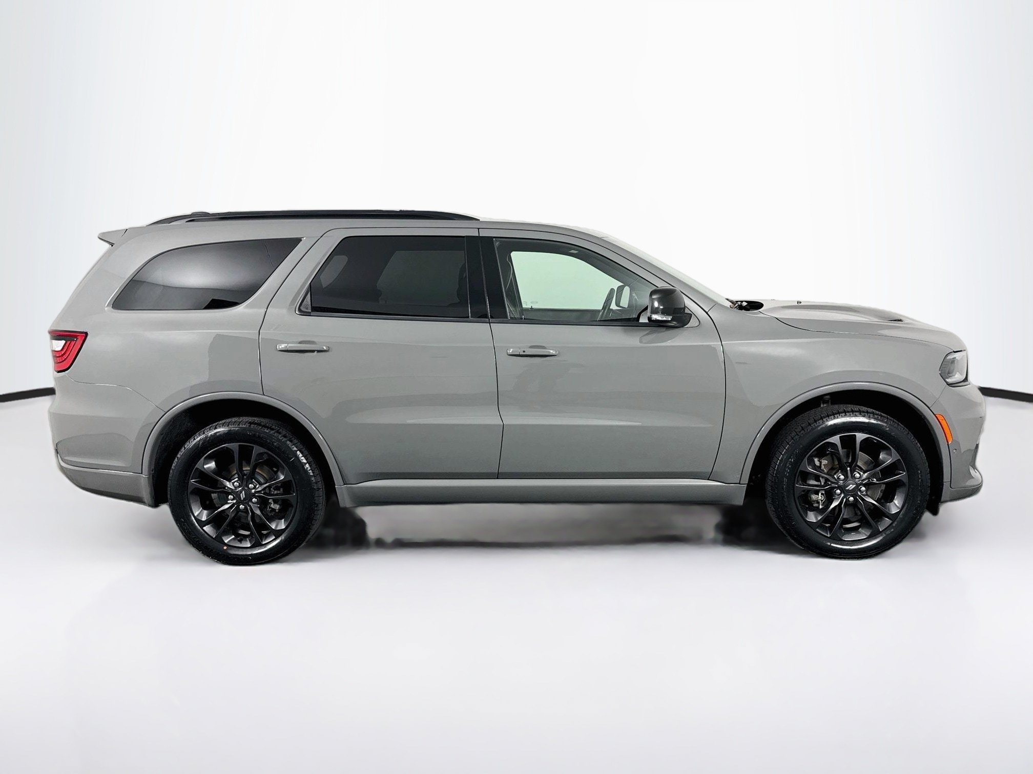 Used 2023 Dodge Durango GT AWD/4WD image 16