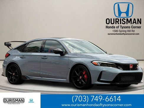 Used 2023 Honda Civic Type R image 1