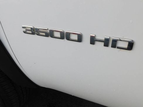 Used 2012 Chevrolet Silverado 3500 W/T image 42