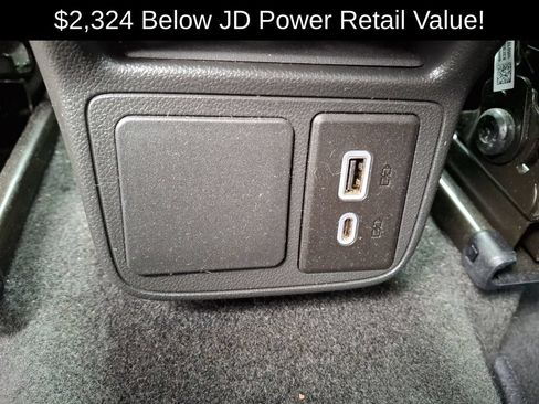 Used 2024 Buick Encore GX Preferred AWD/4WD image 11