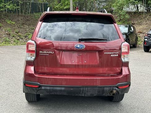 Used 2017 Subaru Forester 2.5i Premium AWD/4WD image 4